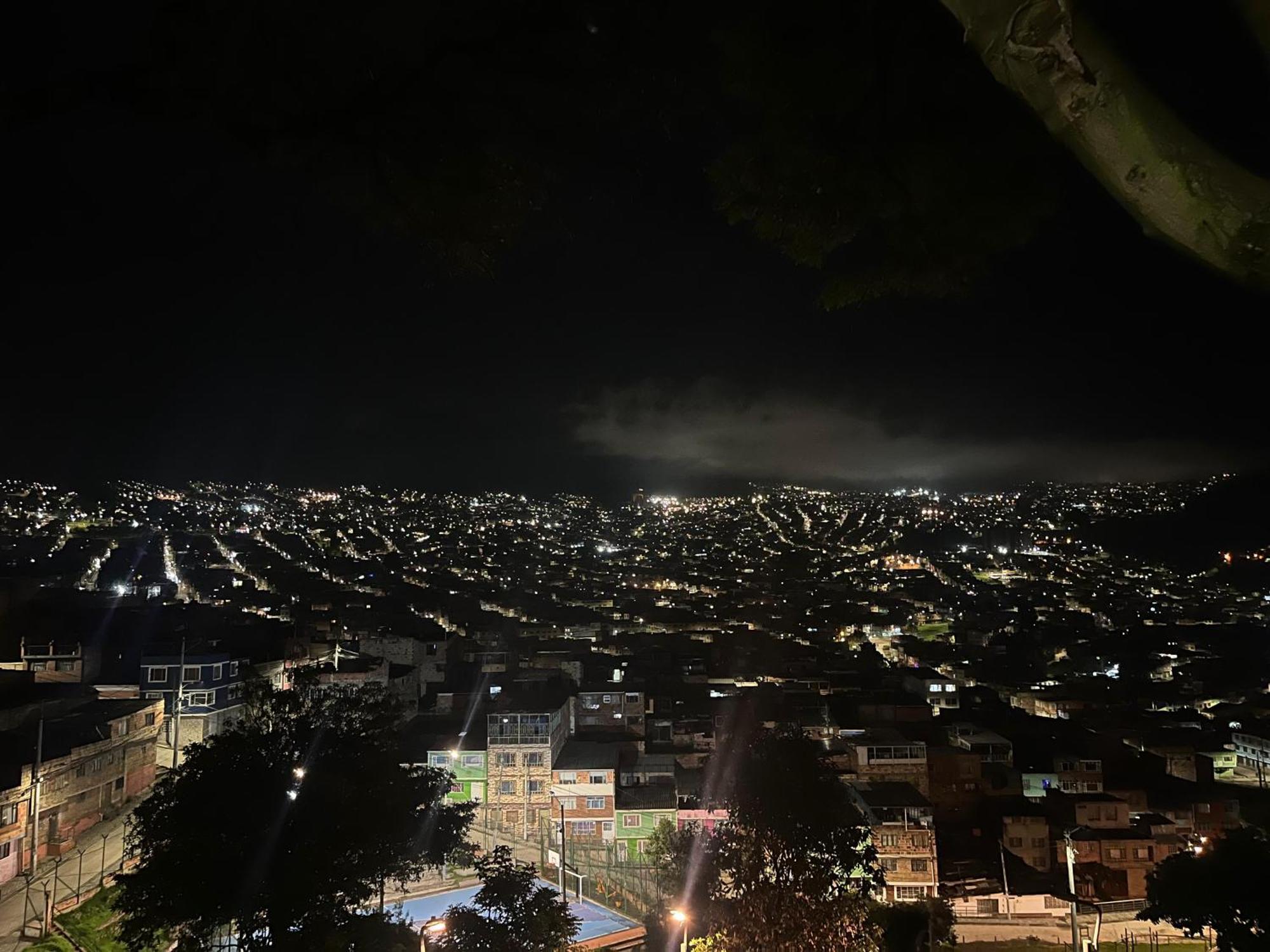 Aw Hotel Ariston - Bogota — Fotos 1